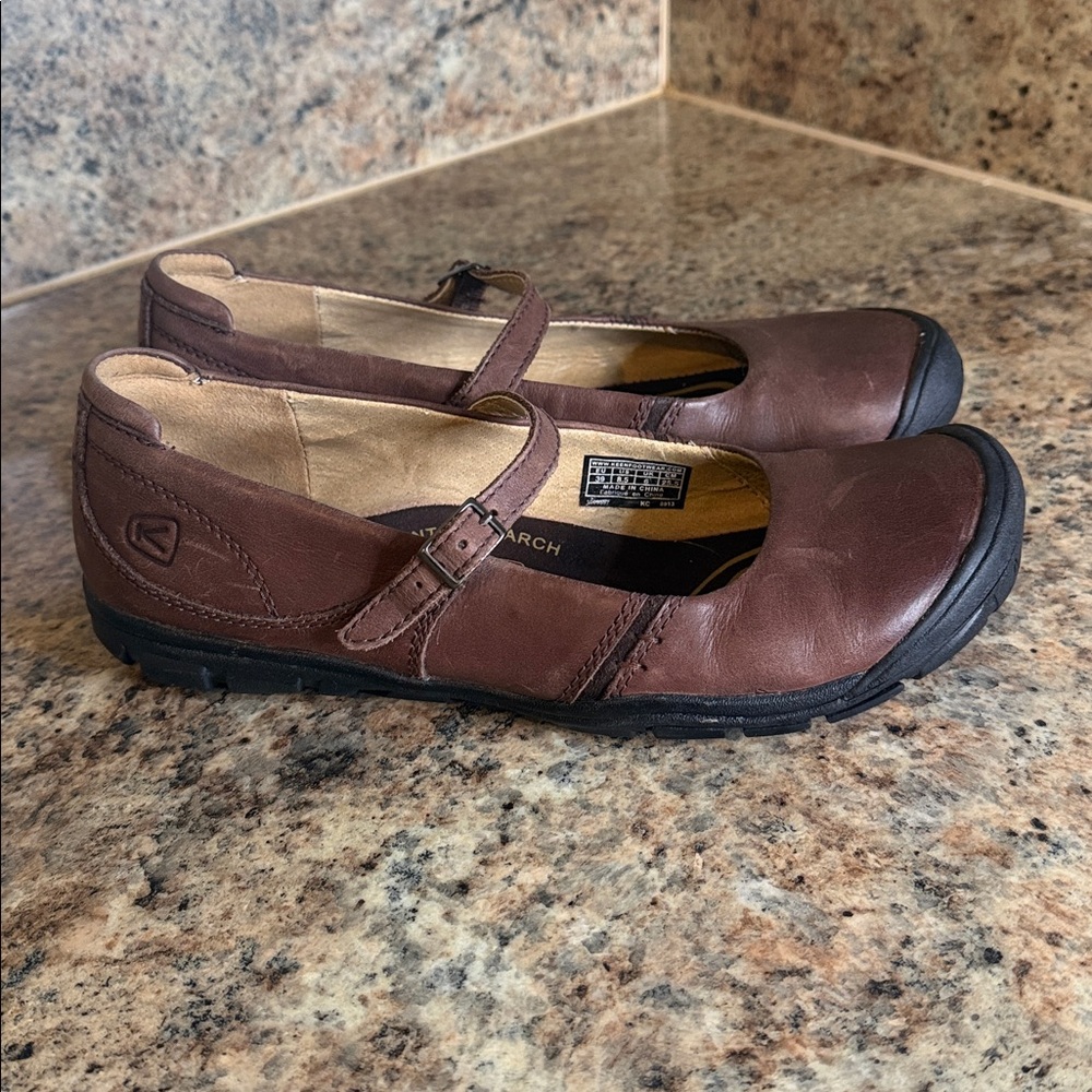 Keen Womens Shoes Leather Brown Presidio Mary Jane Buckle Size 8.5 Comfort